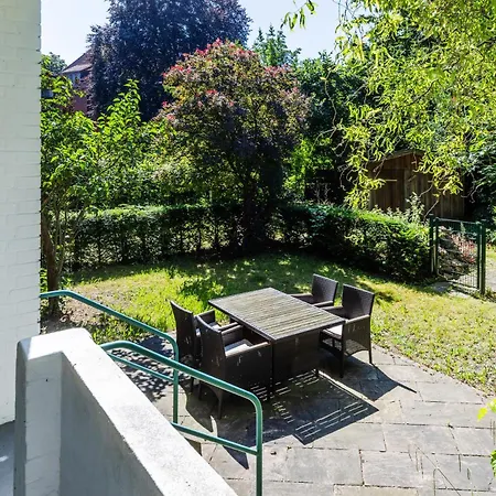 Apartment Devon